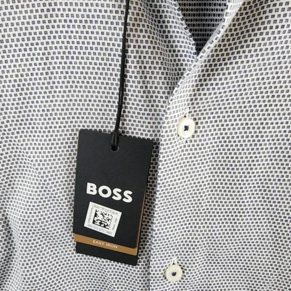 BOSS Easy-Iron Slim-Fit Dress Shirt Men's 41 L/16 Navy Button Closure L/S